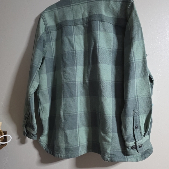 Carhartt Green Plaid Button-Up Shirt - Picture 3 of 4